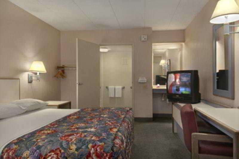 Red Roof Inn Elkhart Zimmer foto